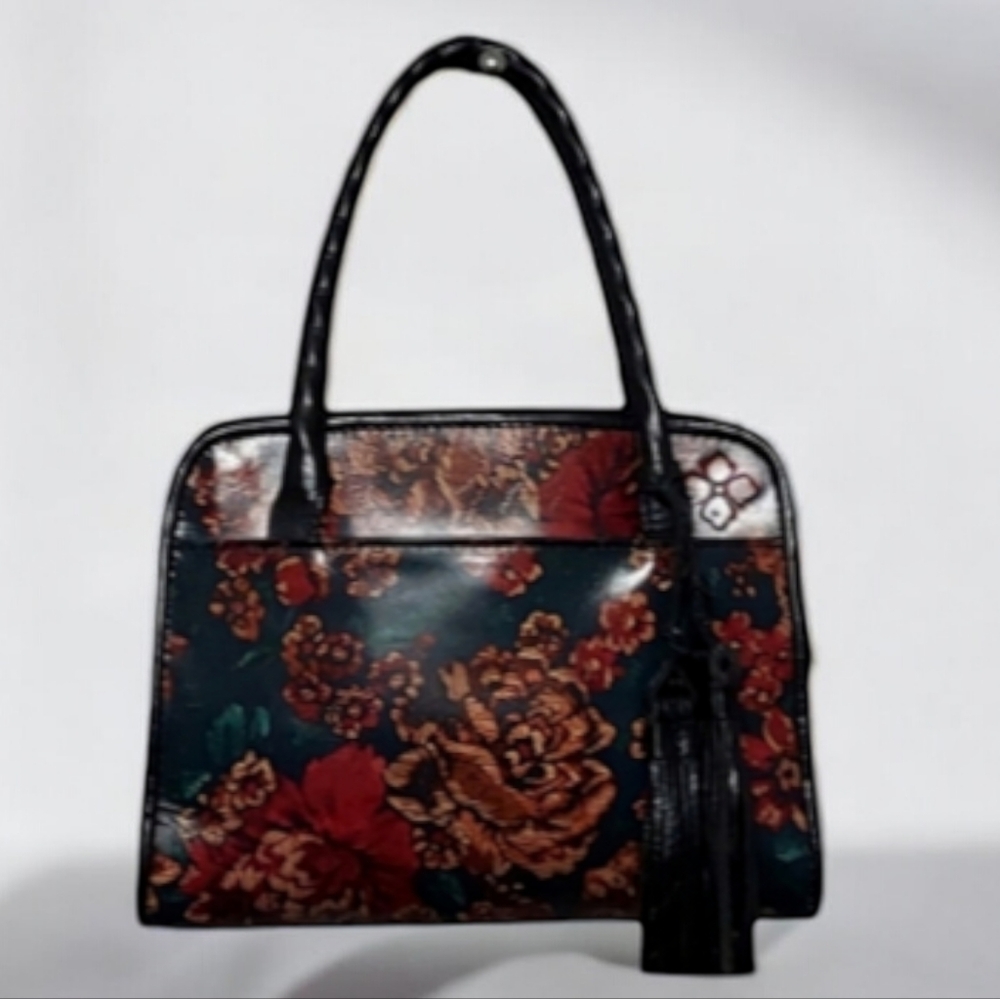 Patricia Nash Floral Leather & Double Tassel Great Condition Clean Interior